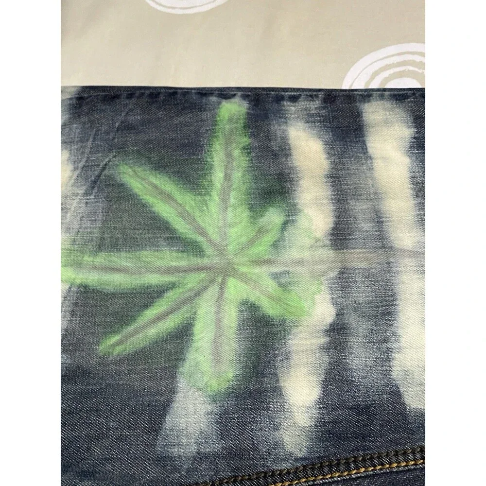 Helix 34 X 32 Men's Custom Graphic Denim Jeans - Peace & Leaf Bleach Wash